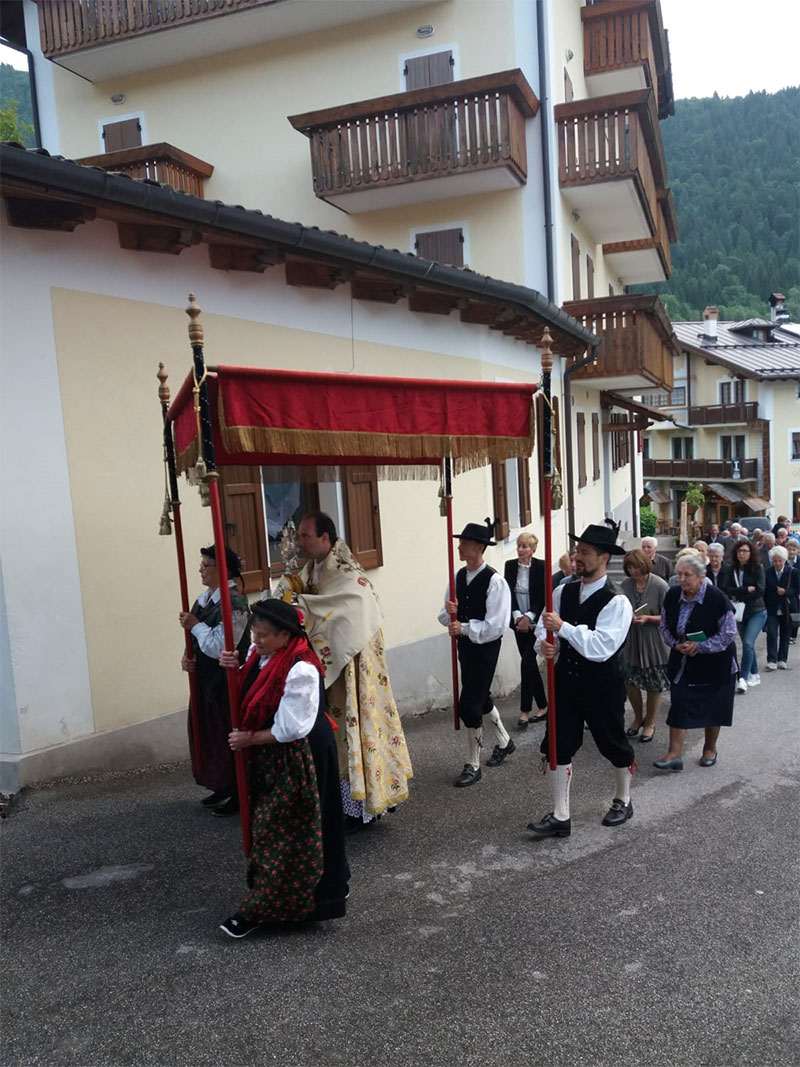 Processione del Corpus Domini a Voltago